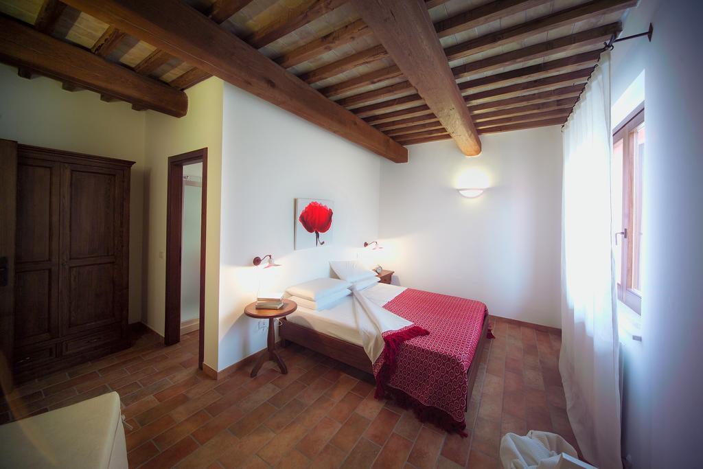 Agriturismo Casale Le Selvette Ripa Chambre photo