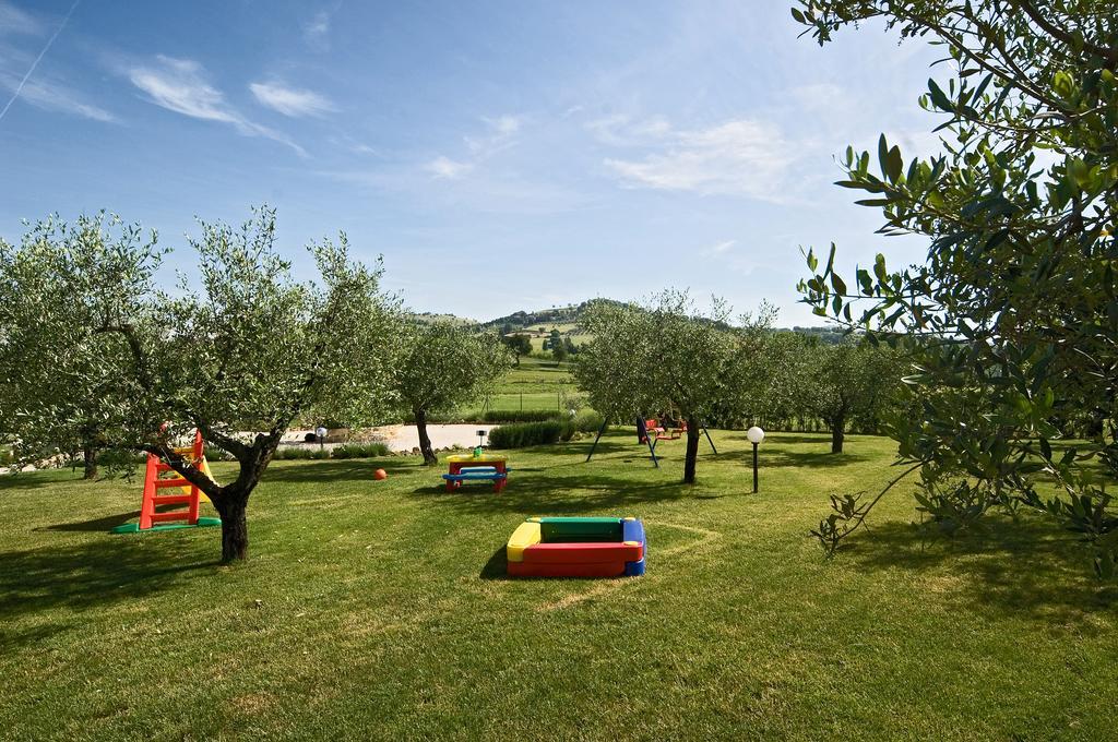 Agriturismo Casale Le Selvette Ripa Extérieur photo